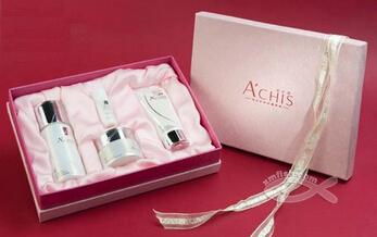 專業(yè)印刷服務(wù) 臺(tái)歷、掛歷、包裝盒與畫冊(cè)的卓越品質(zhì)